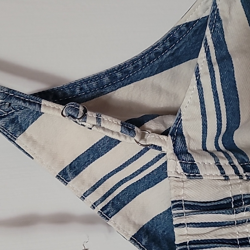 Universal Thread Denim Striped Top - Picture 10 of 10